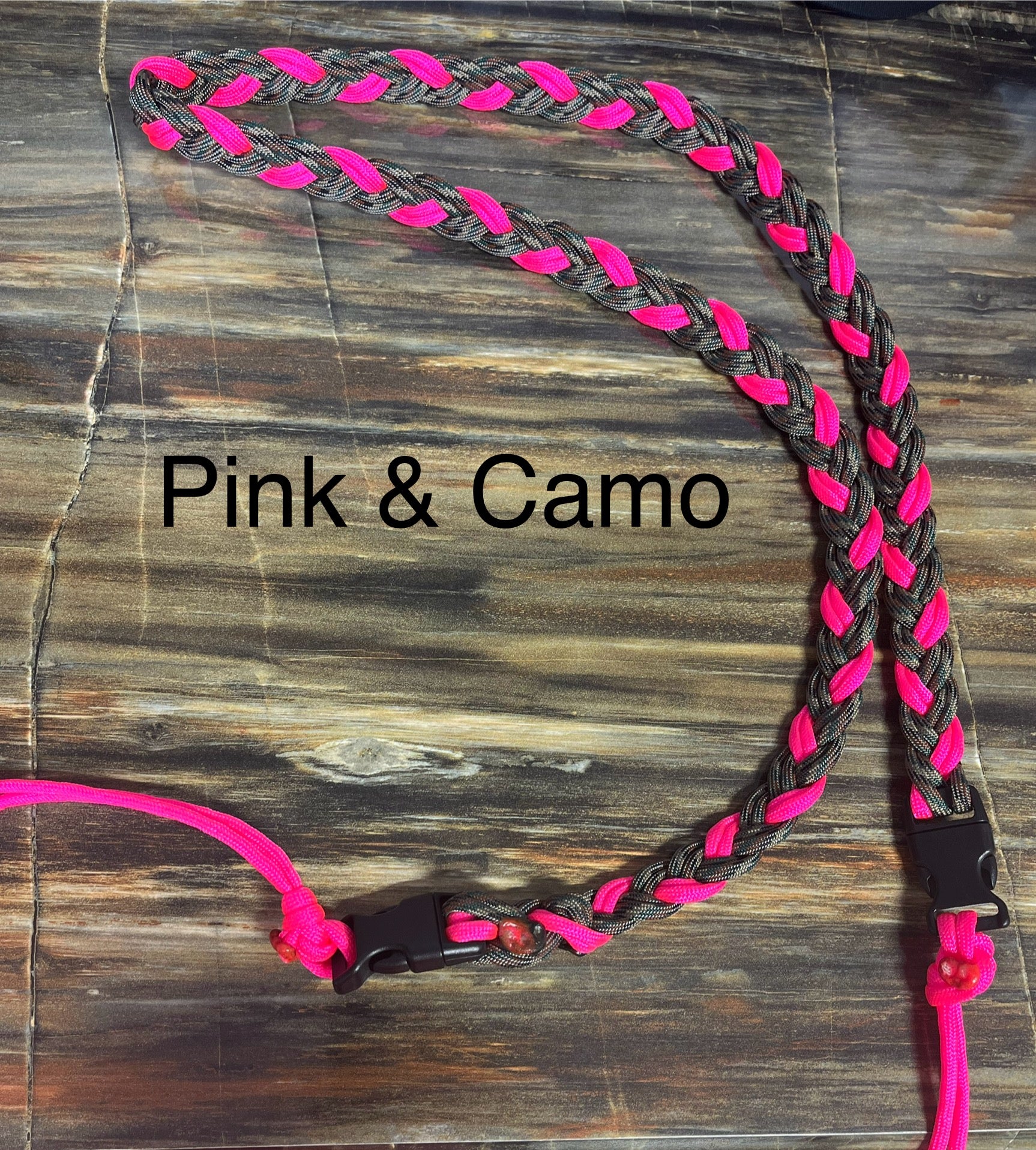 Life is Now Outdoors 🔥 4th July Sale Life is Now Outdoors Predator E Caller/Tripod Paracord Sling