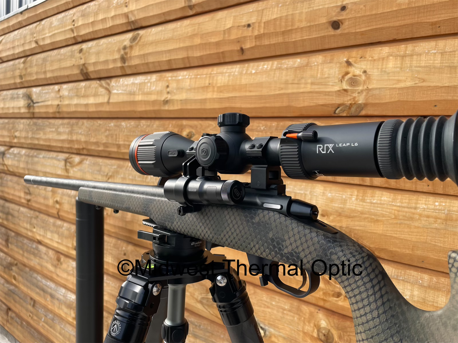 side view of lrf and thermal scope 