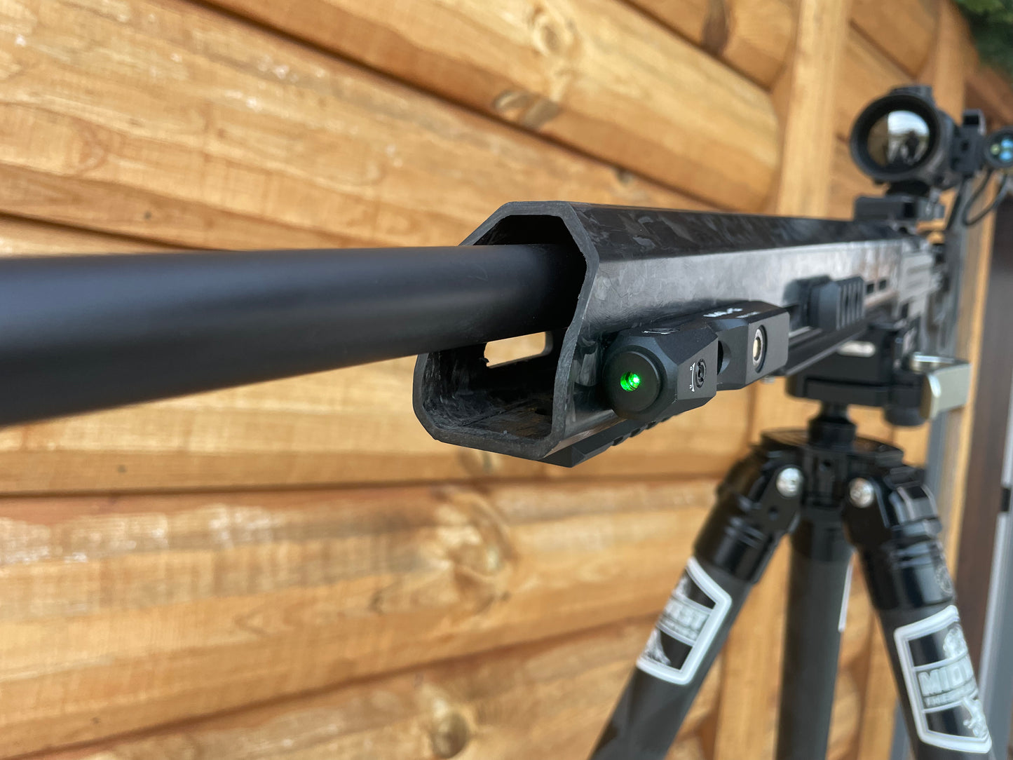 Green Laser Sight Compatible with M-Lok Rail Surface, Ultra Low-Profile Tactical Rifle Laser Sight with Strobe Function Magnetic