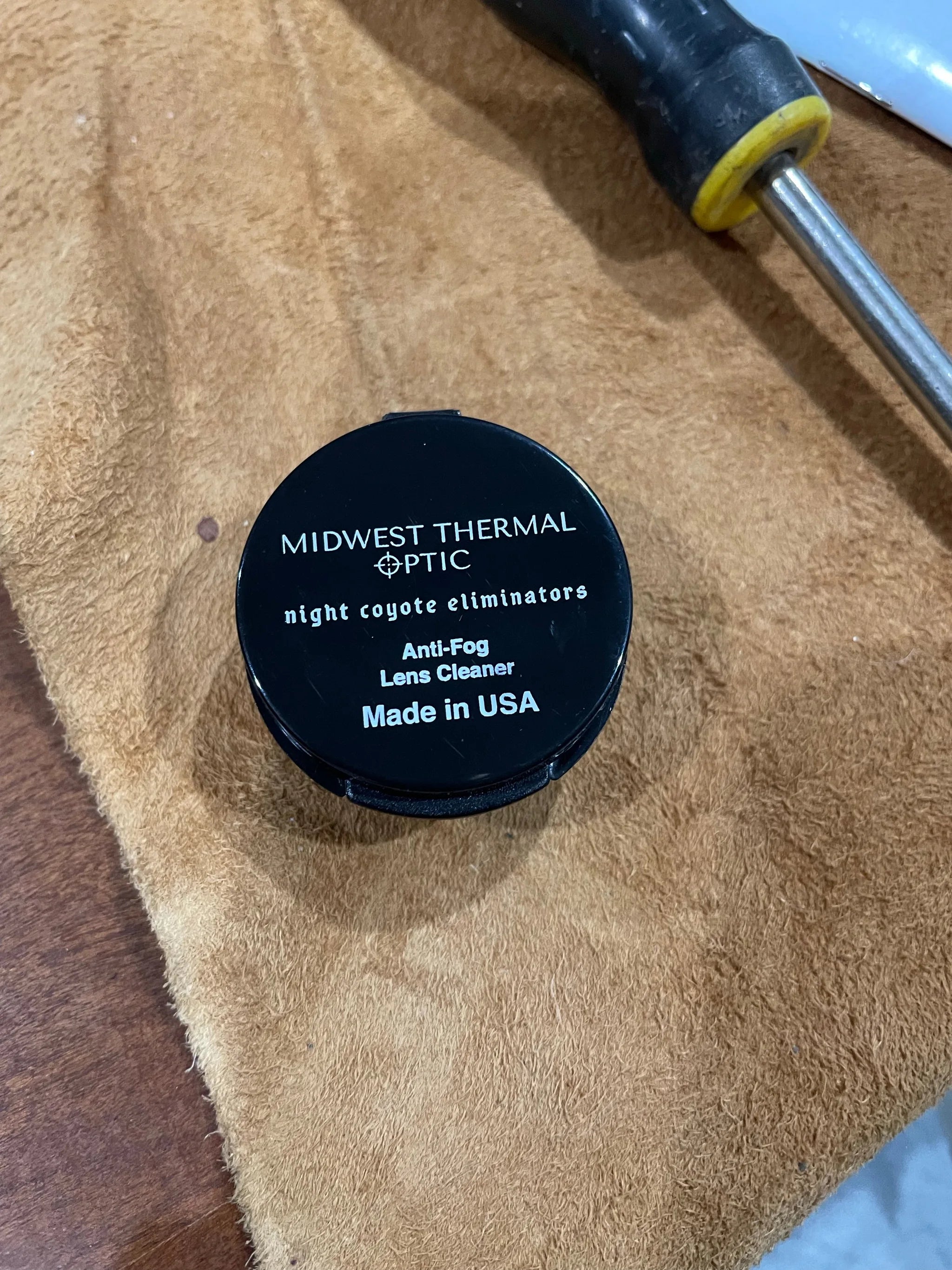 Midwest Thermal Optic Anti Fog Lense Cleaner Spray (Cat Crap) Puddy