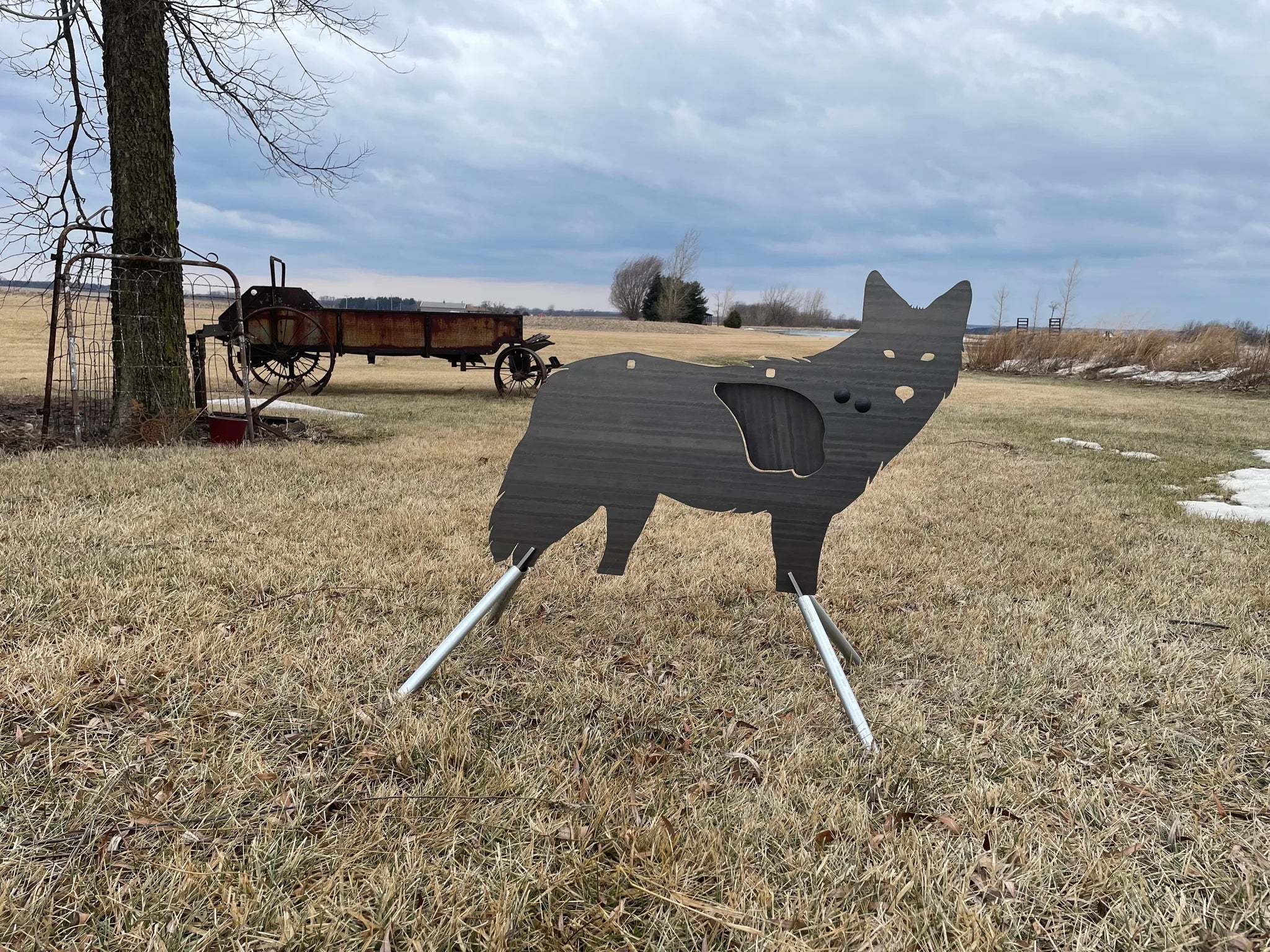 Atlas Targets Life Size SR500 Coyote Steel Target with Reactive Vital & Legs - Side Profile