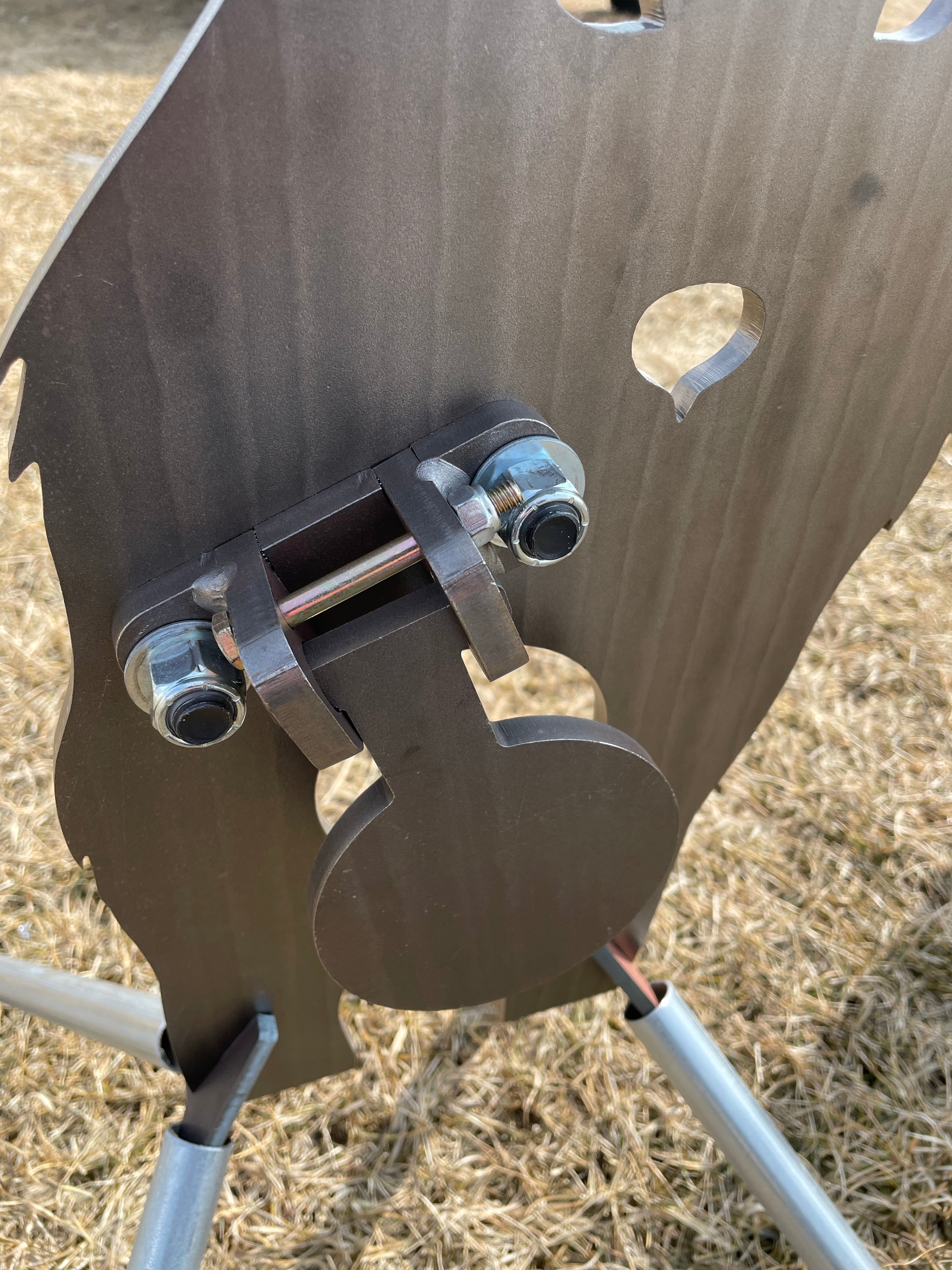 Atlas Targets Front Facing Coyote Reactive Target - Full Size
