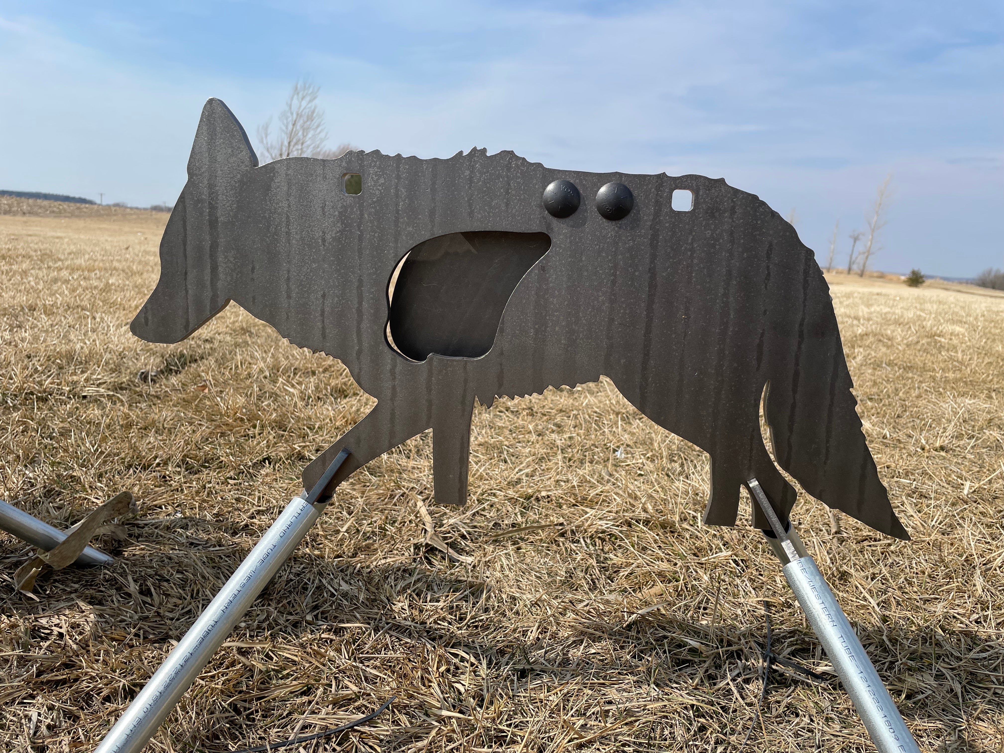 Atlas Targets AR500 Coyote Target W/ REACTIVE Vital - Small